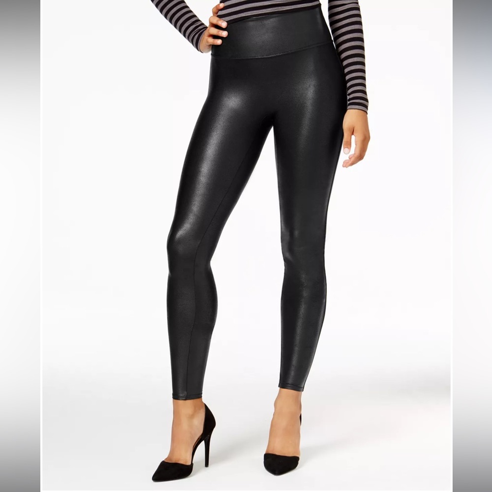 SPANX Faux Leather Leggings in Black Size Medium